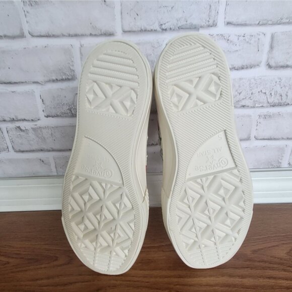 ⭐Converse Ctas Lift Platform Cherries Sz 7 Women Shoes Egret Red Sneaker A08096C - Picture 7 of 11